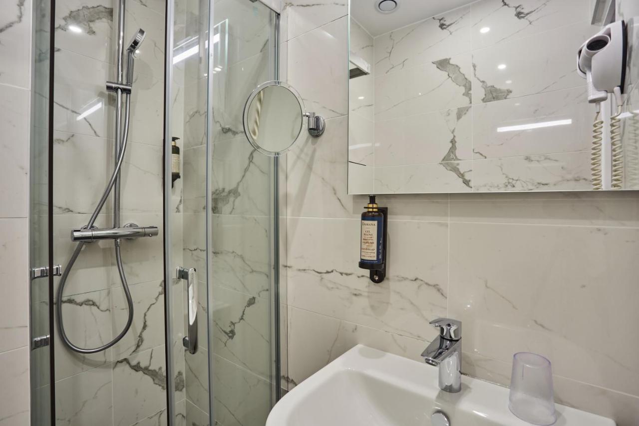 Hotel Lux Picpus Párizs Kültér fotó