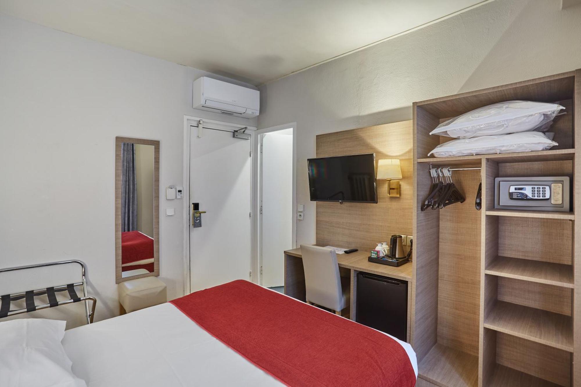 Hotel Lux Picpus Párizs Kültér fotó